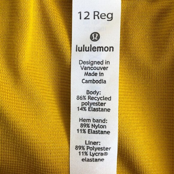 Lululemon Activewear Hotty Hot LR Short 2.5" Lined Gold Size 12 NWT - Picture 7 of 10